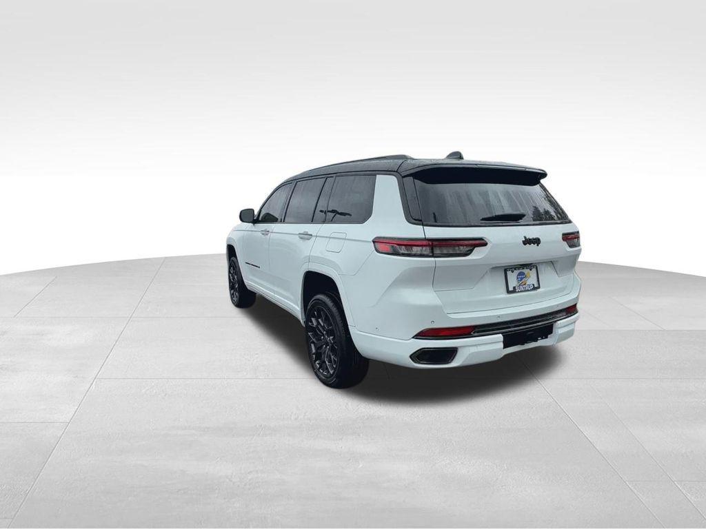 used 2024 Jeep Grand Cherokee L car, priced at $44,105