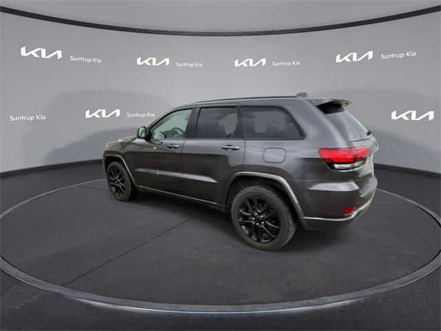 used 2018 Jeep Grand Cherokee car, priced at $17,995