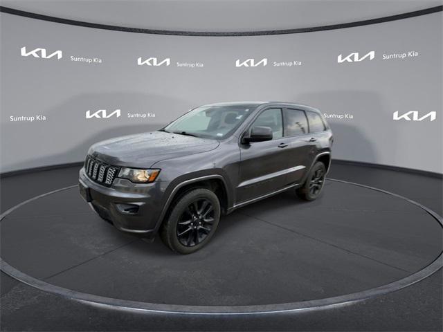 used 2018 Jeep Grand Cherokee car, priced at $17,995