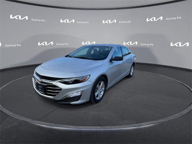 used 2020 Chevrolet Malibu car, priced at $16,995