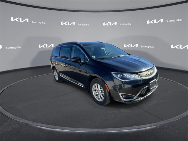 used 2020 Chrysler Pacifica car, priced at $25,145