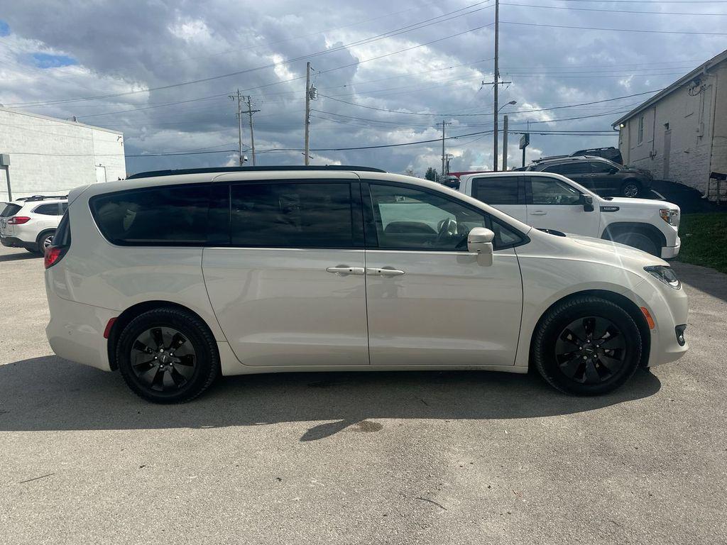 used 2020 Chrysler Pacifica Hybrid car, priced at $24,685
