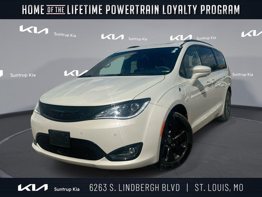 used 2020 Chrysler Pacifica Hybrid car, priced at $24,685