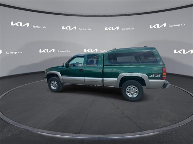 used 2000 Chevrolet Silverado 2500 car, priced at $10,995