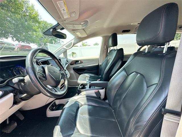 used 2019 Chrysler Pacifica car, priced at $17,495