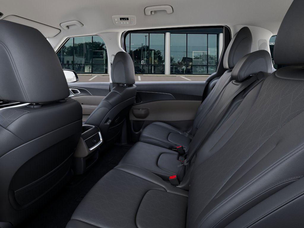 new 2026 Kia Carnival Hybrid car, priced at $42,050