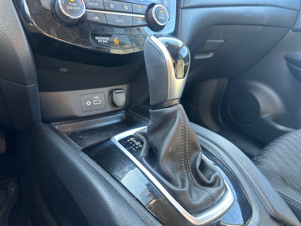 used 2019 Nissan Rogue car, priced at $16,799