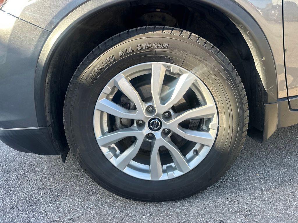 used 2019 Nissan Rogue car, priced at $16,799