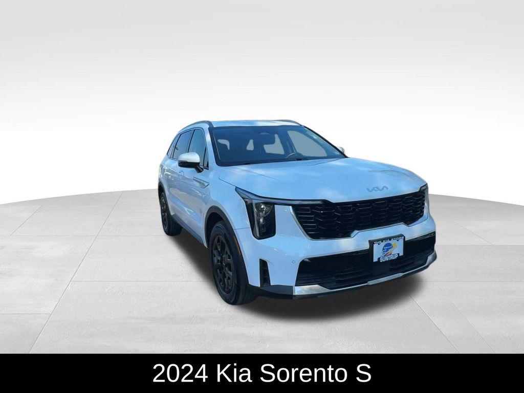 used 2024 Kia Sorento car, priced at $28,995