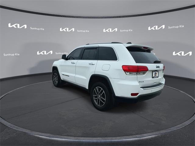 used 2017 Jeep Grand Cherokee car, priced at $17,495