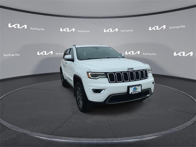 used 2017 Jeep Grand Cherokee car, priced at $17,495