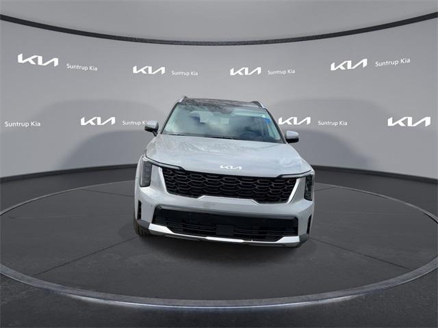 used 2025 Kia Sorento car, priced at $35,991