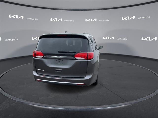 used 2017 Chrysler Pacifica car, priced at $13,995