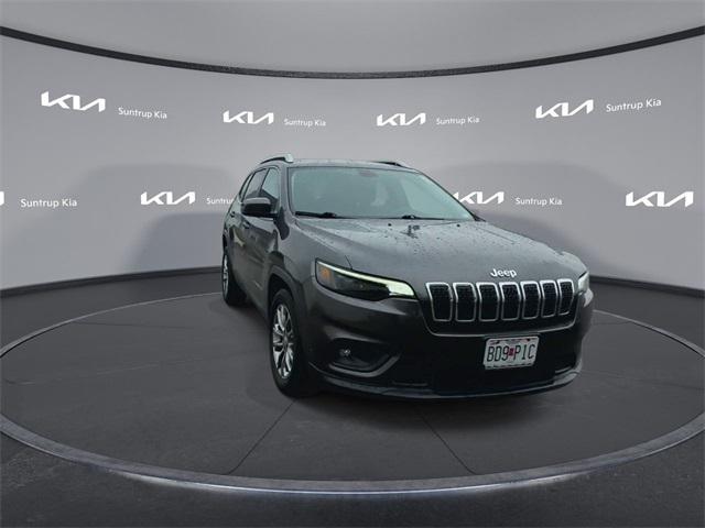 used 2019 Jeep Cherokee car, priced at $16,895