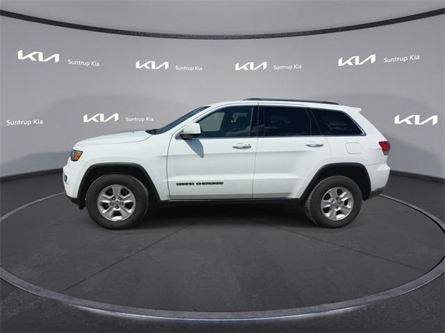 used 2017 Jeep Grand Cherokee car, priced at $15,565