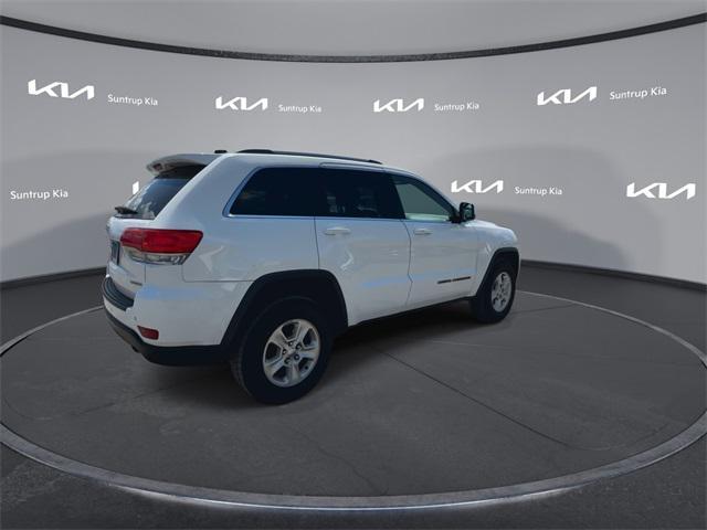used 2017 Jeep Grand Cherokee car, priced at $15,565