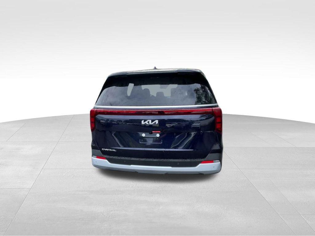 used 2026 Kia Carnival car, priced at $38,392