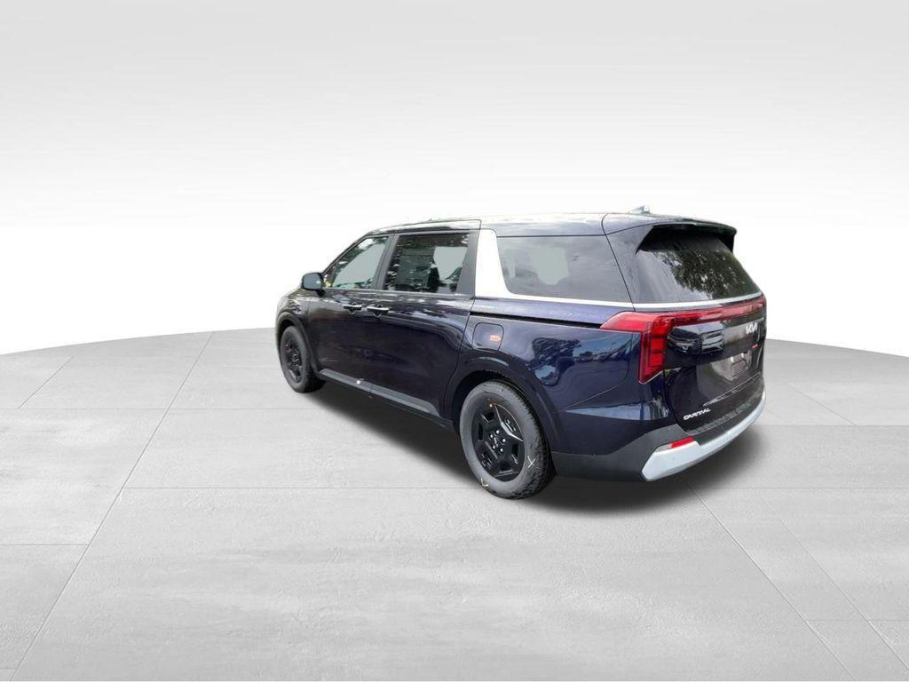 used 2026 Kia Carnival car, priced at $38,392