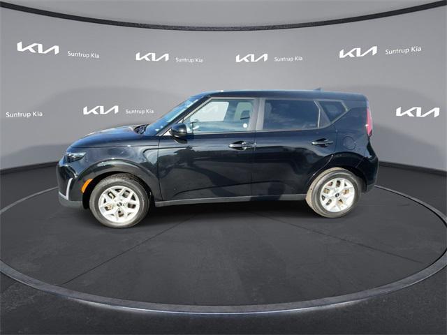 used 2023 Kia Soul car, priced at $17,655