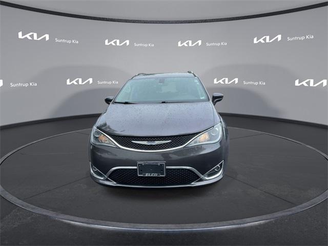 used 2018 Chrysler Pacifica car, priced at $14,735