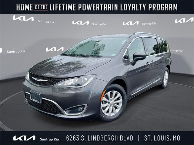 used 2018 Chrysler Pacifica car, priced at $14,735