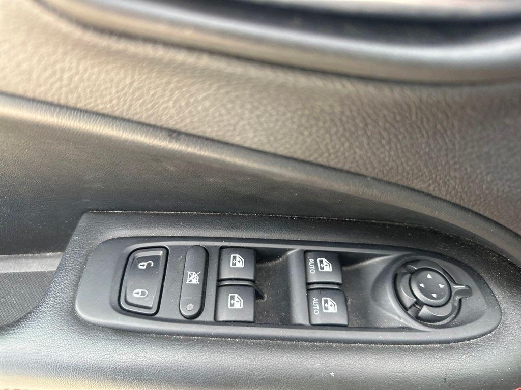 used 2021 Jeep Compass car, priced at $22,585