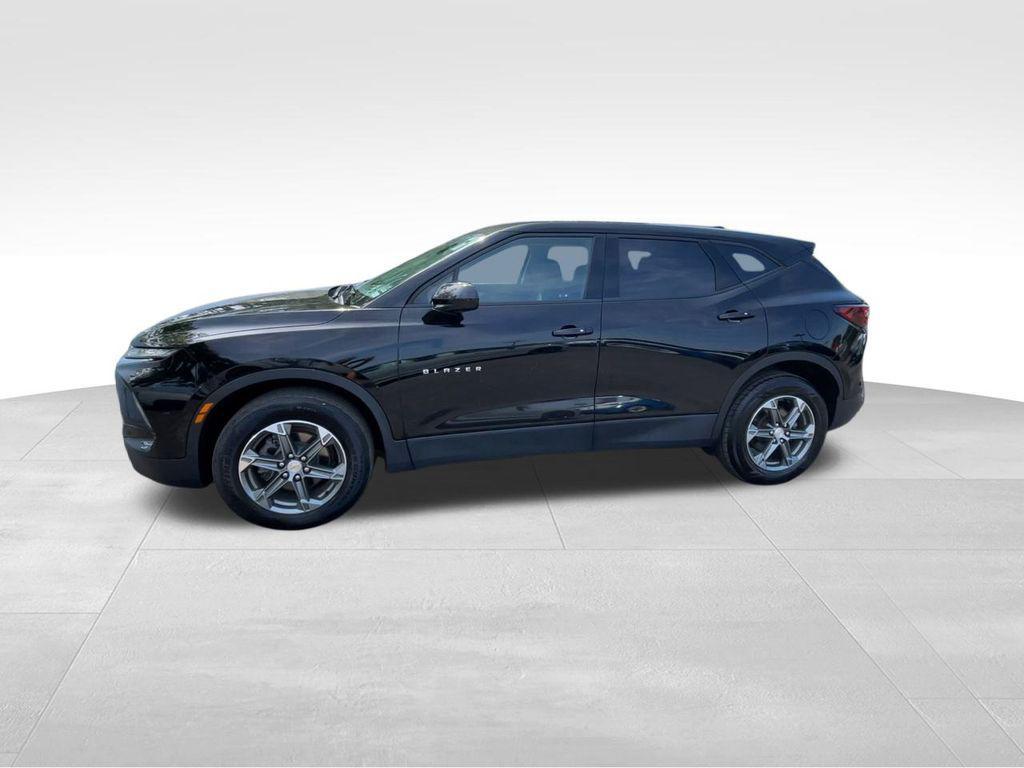 used 2023 Chevrolet Blazer car, priced at $22,135
