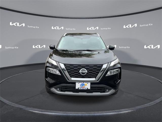 used 2021 Nissan Rogue car, priced at $25,215