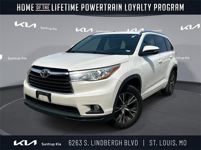 used 2016 Toyota Highlander car, priced at $20,995