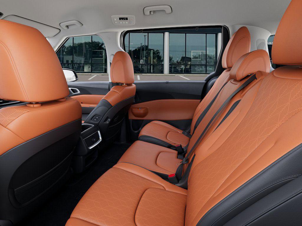new 2026 Kia Carnival Hybrid car, priced at $45,370