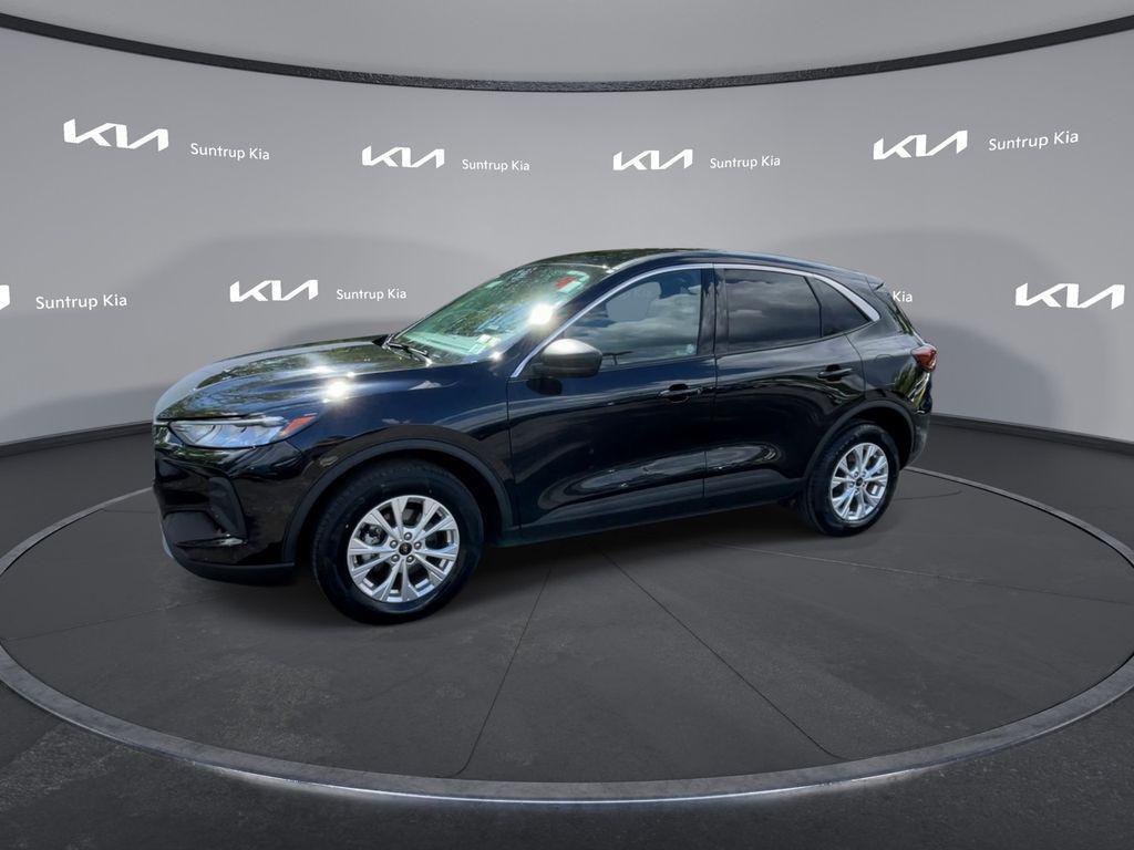 used 2024 Ford Escape car, priced at $21,995