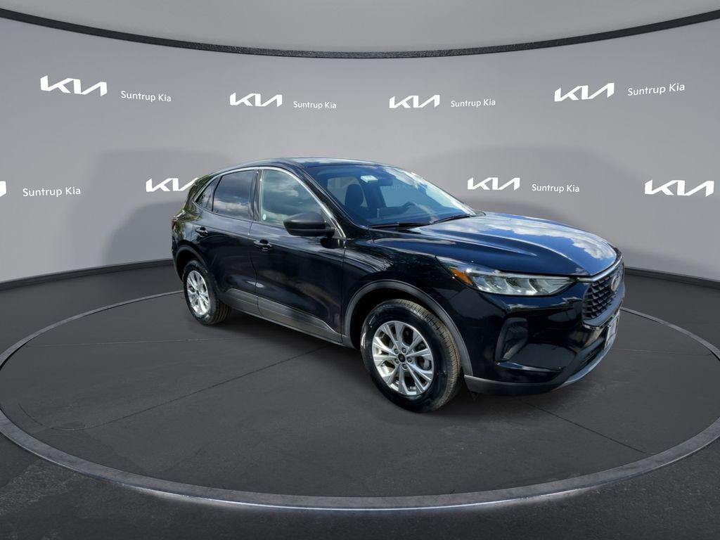 used 2024 Ford Escape car, priced at $21,995