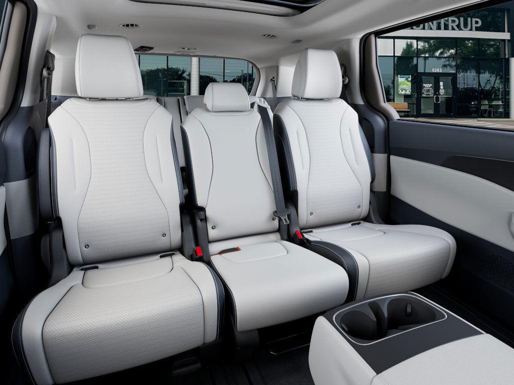 new 2026 Kia Carnival Hybrid car, priced at $54,290