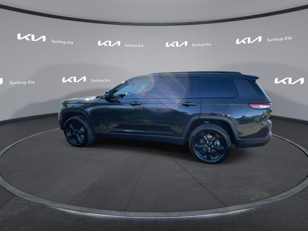 used 2022 Jeep Grand Cherokee L car, priced at $28,295