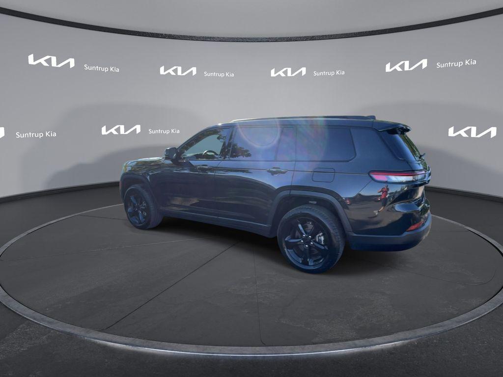 used 2022 Jeep Grand Cherokee L car, priced at $28,295