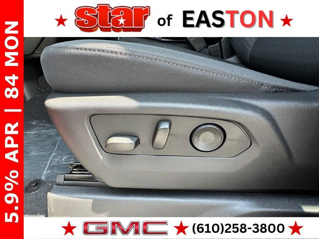 new 2025 GMC Sierra 1500 car, priced at $42,905
