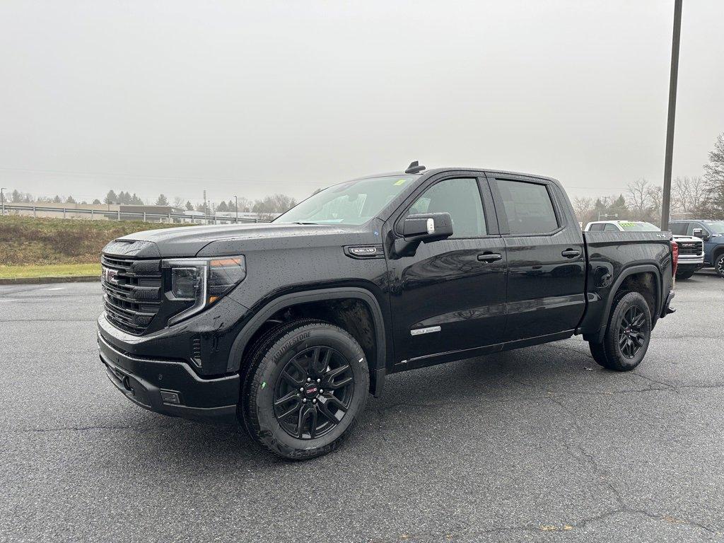 new 2025 GMC Sierra 1500 car, priced at $58,450