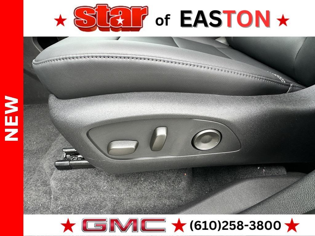 new 2025 GMC Acadia car, priced at $47,925