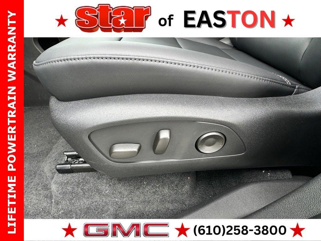 new 2025 GMC Acadia car, priced at $48,925
