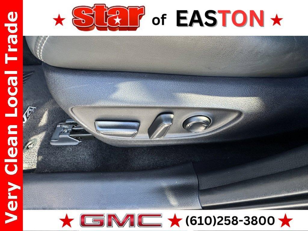 used 2022 Toyota RAV4 Hybrid car, priced at $30,987