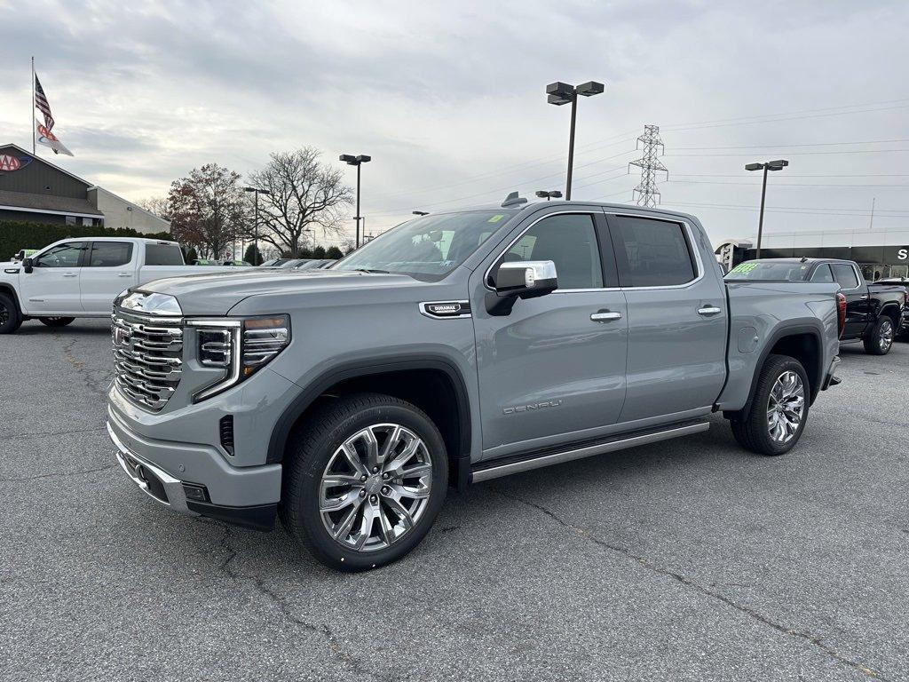 new 2025 GMC Sierra 1500 car, priced at $69,300