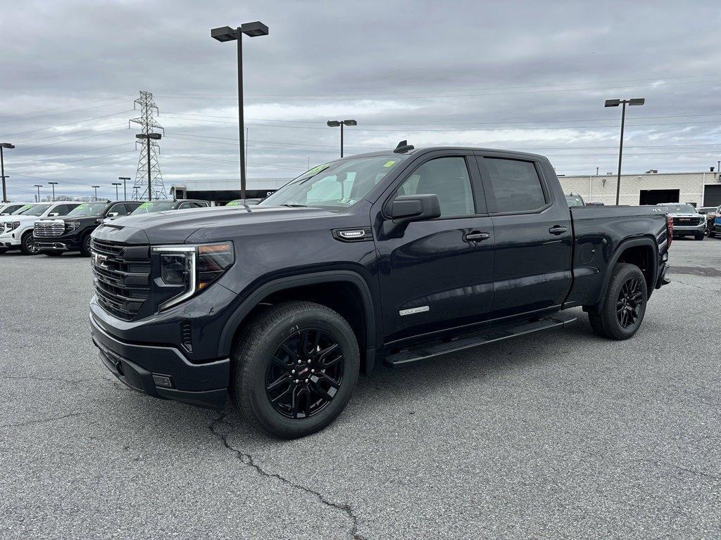new 2025 GMC Sierra 1500 car, priced at $51,735
