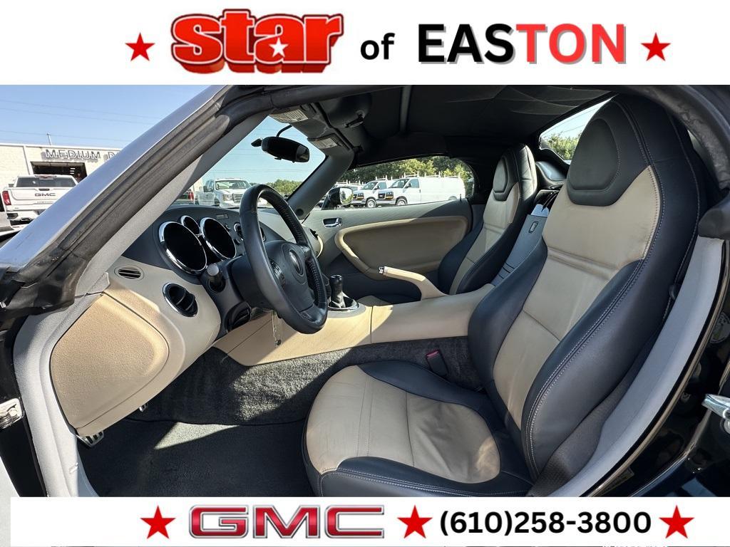 used 2007 Pontiac Solstice car, priced at $11,773