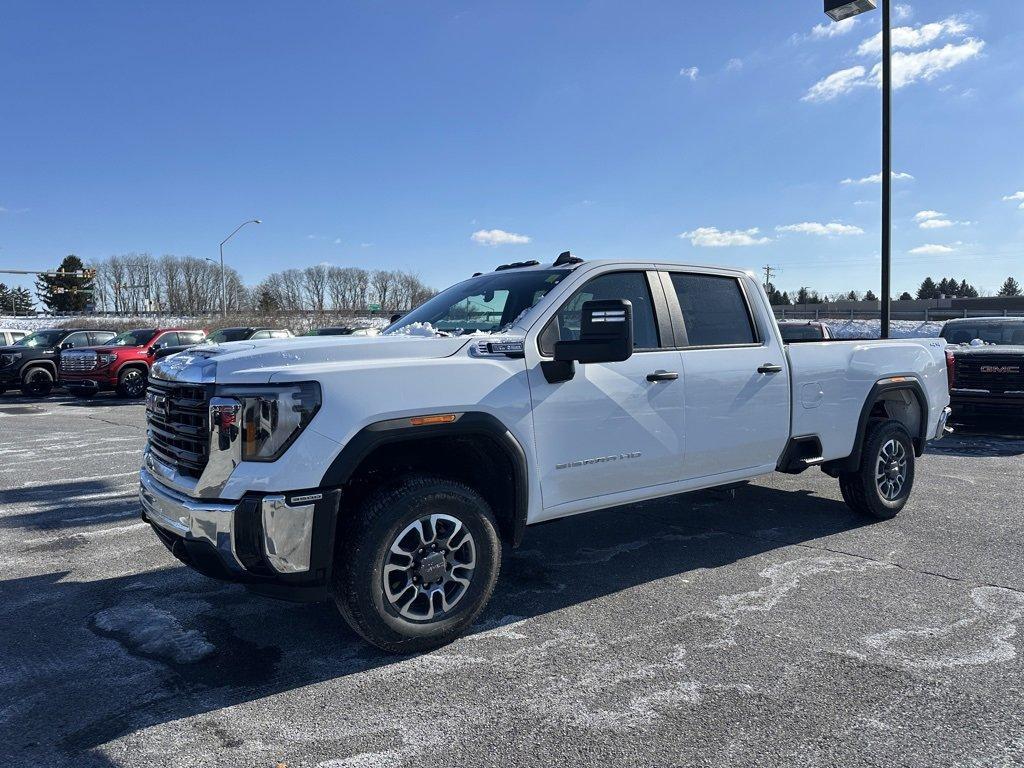 new 2025 GMC Sierra 3500 car, priced at $58,930