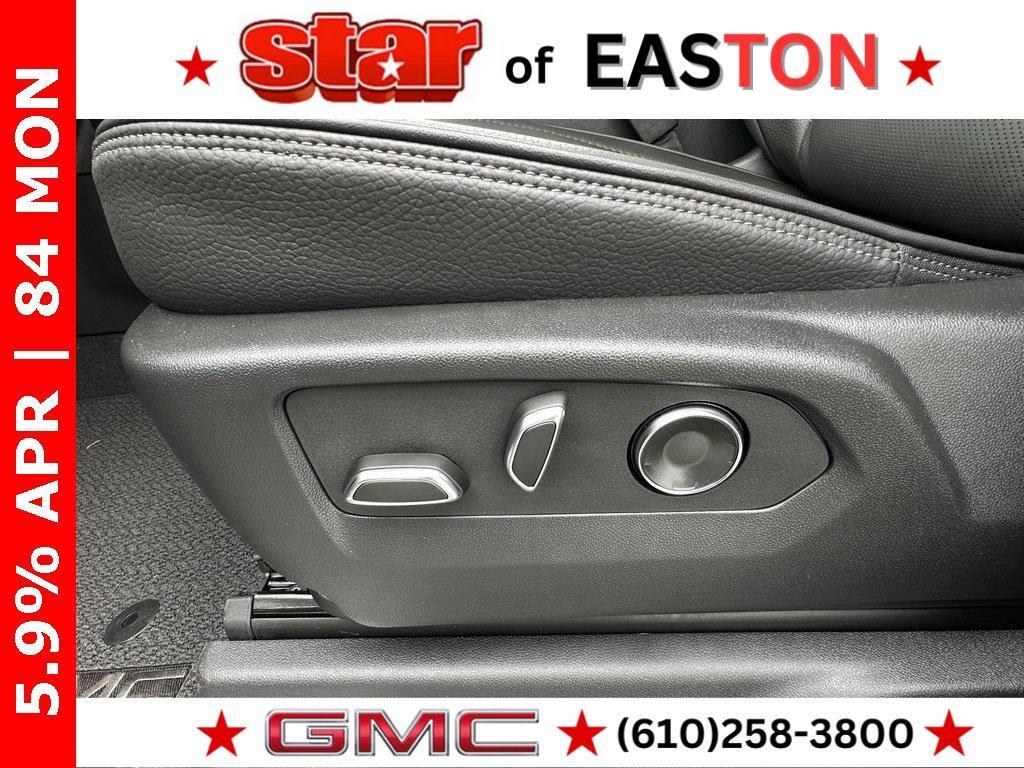 new 2025 GMC Sierra 1500 car, priced at $68,255