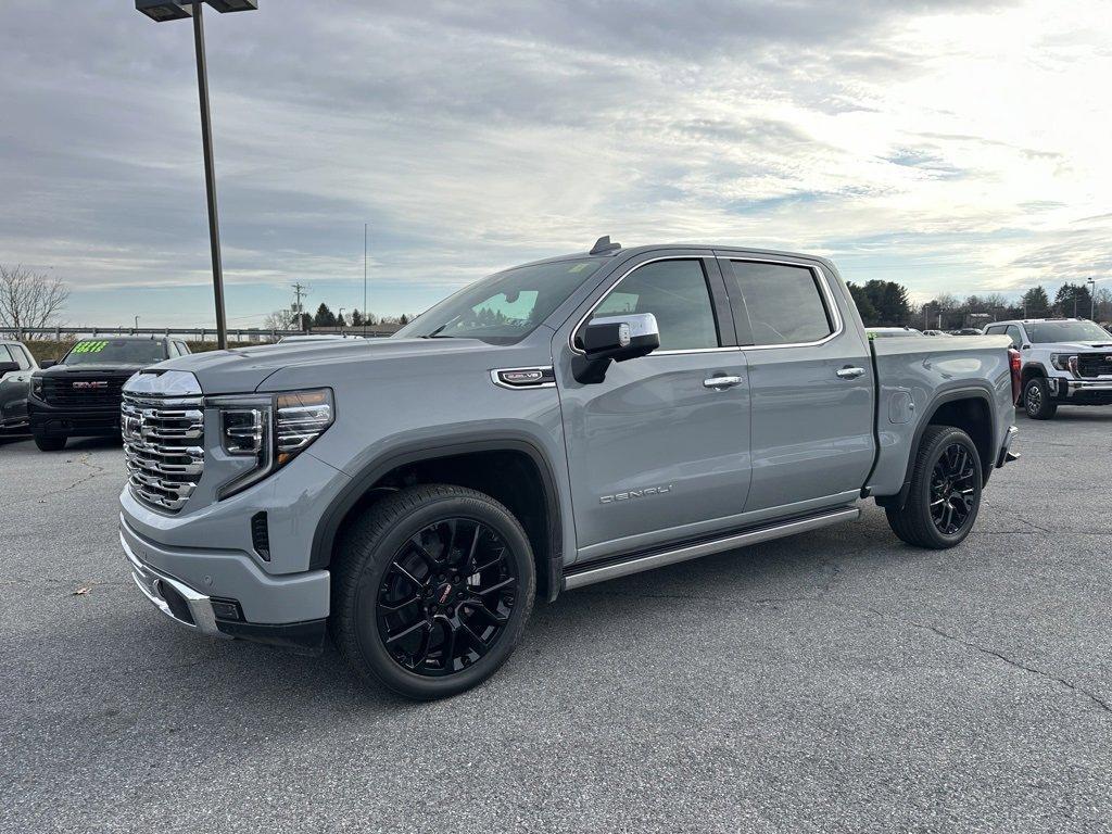 new 2025 GMC Sierra 1500 car, priced at $74,390