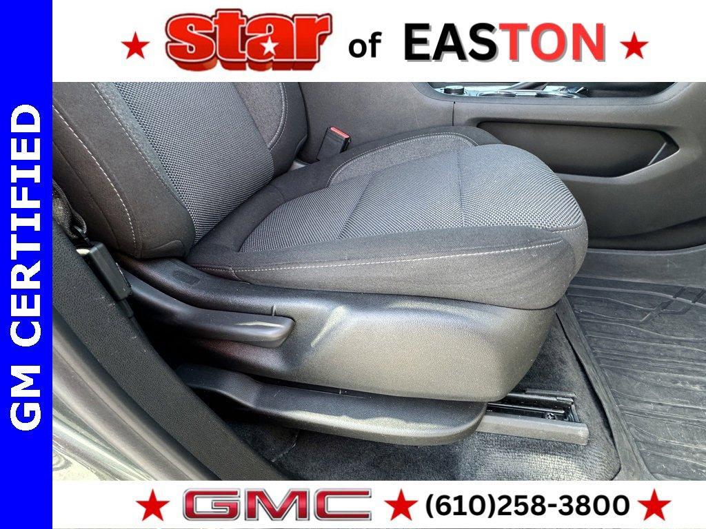used 2022 Chevrolet Traverse car, priced at $30,356