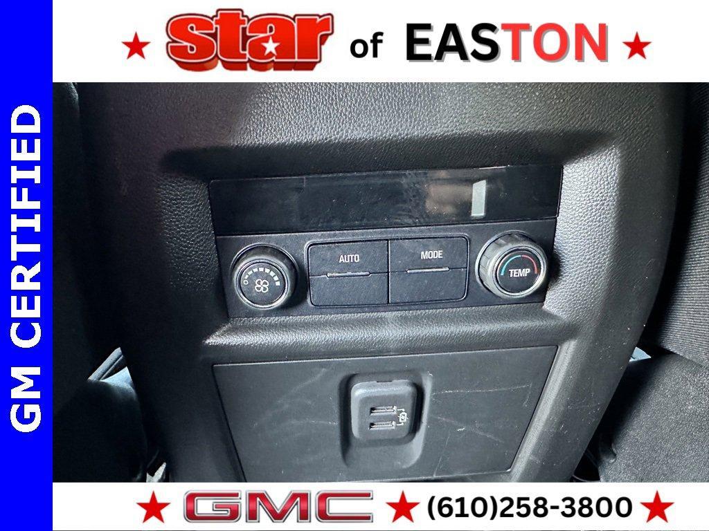 used 2022 Chevrolet Traverse car, priced at $30,356