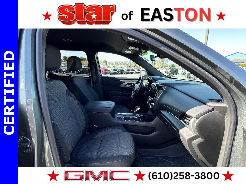 used 2022 Chevrolet Traverse car, priced at $31,334