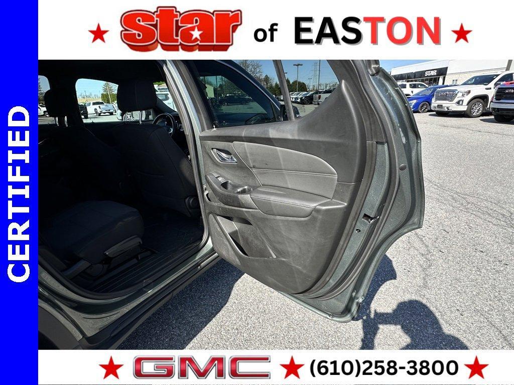 used 2022 Chevrolet Traverse car, priced at $31,334